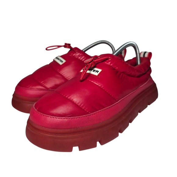 Hunter Shoes - Hunter Intrepid Puffer Low Top Shoes Red Quilted Platform Slip On Sneakers Sz 10